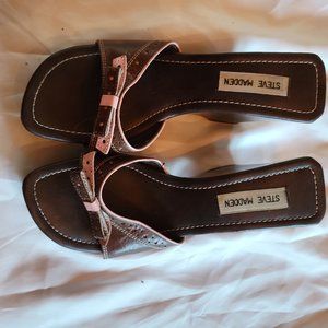 Steve Madden slides